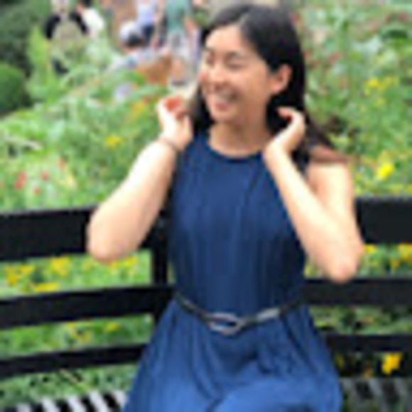 Meet your Posher, Janine - Picture 1 of 1